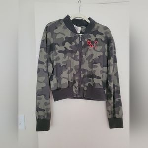 Ashley Utility collection embroidered flower camo jacket